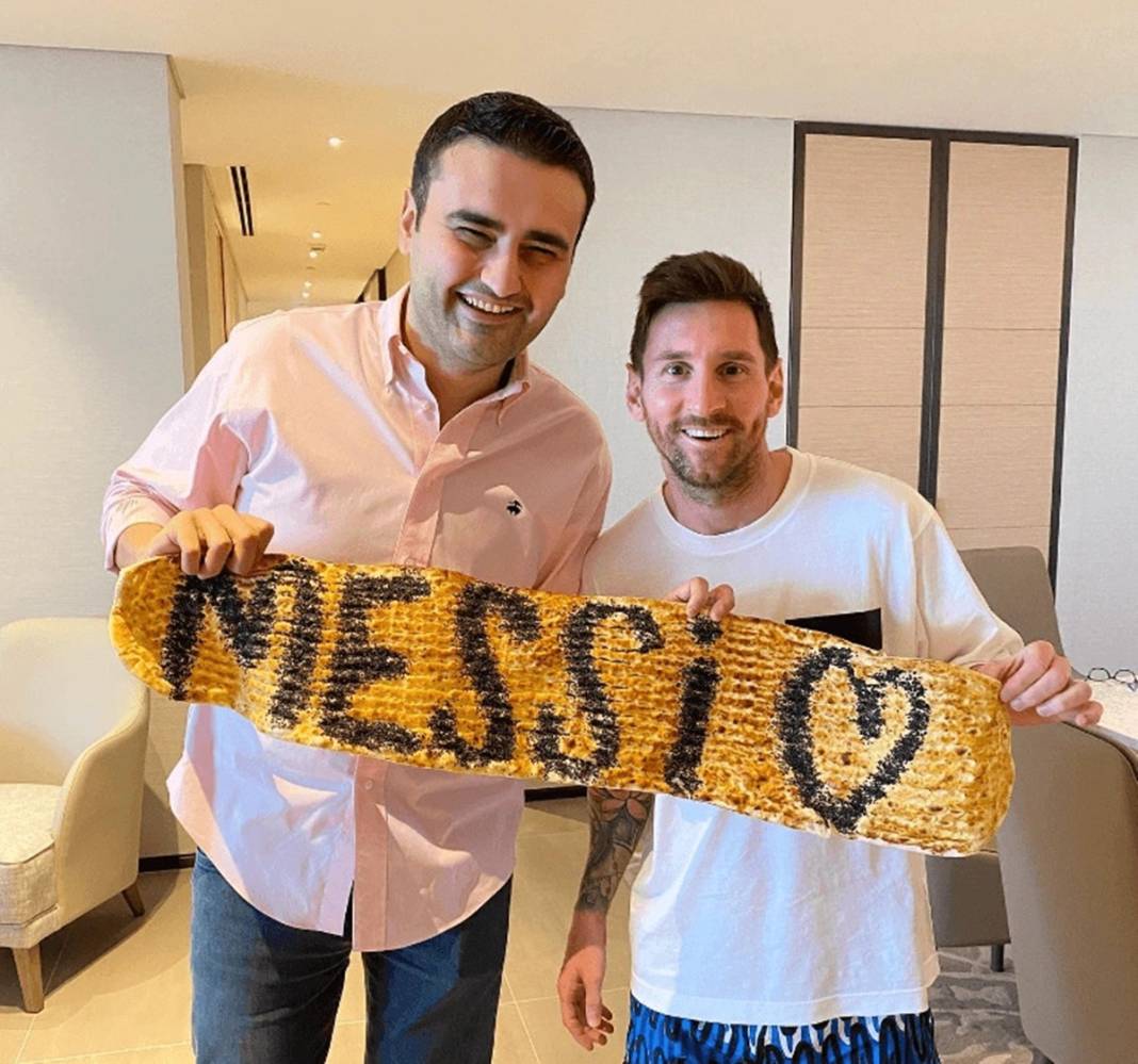 Görenler tanımakta zorlandı, CZN Burak'ın değişimi takipçilerini şoke etti! 4